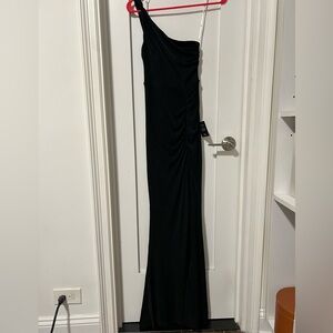 Lulu's One Shoulder Black Maxi Dress